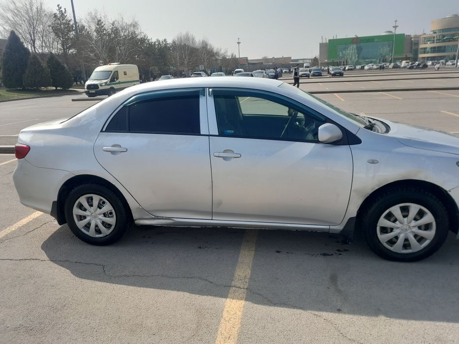 Toyota Corolla 2007 года