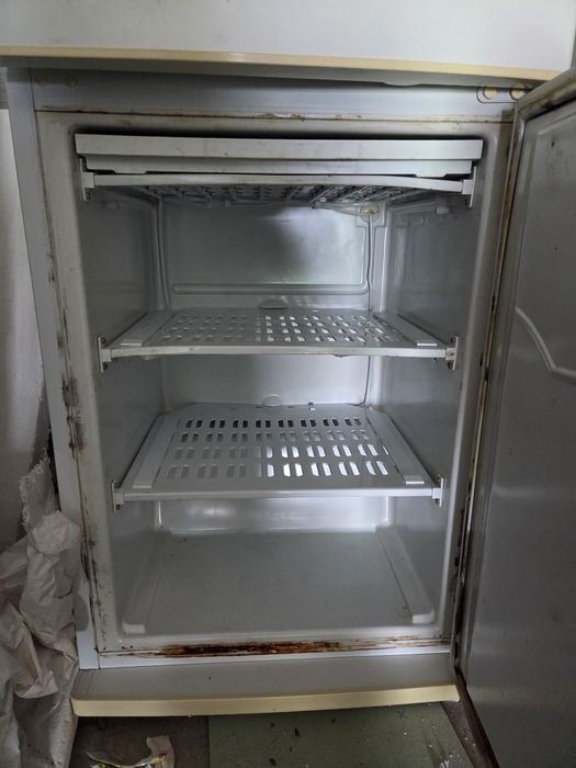 Продам холодильник POZIS