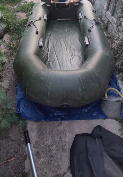 Продам лодку 2местная