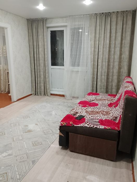 3 комнатная квартира район ДБС