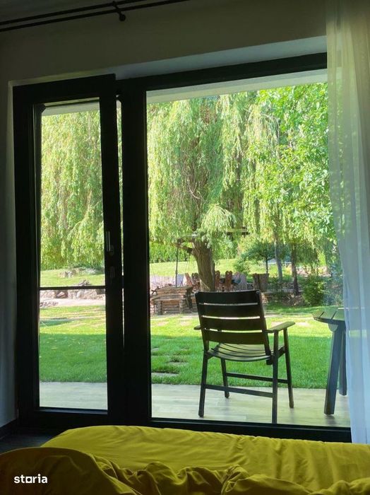 De vanzare Casa situata in zona Schit, la liziera padurii.