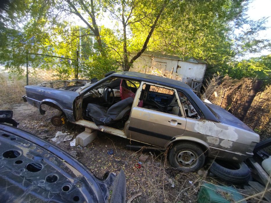 Кузов audi 80 b2 в среднем состоянии