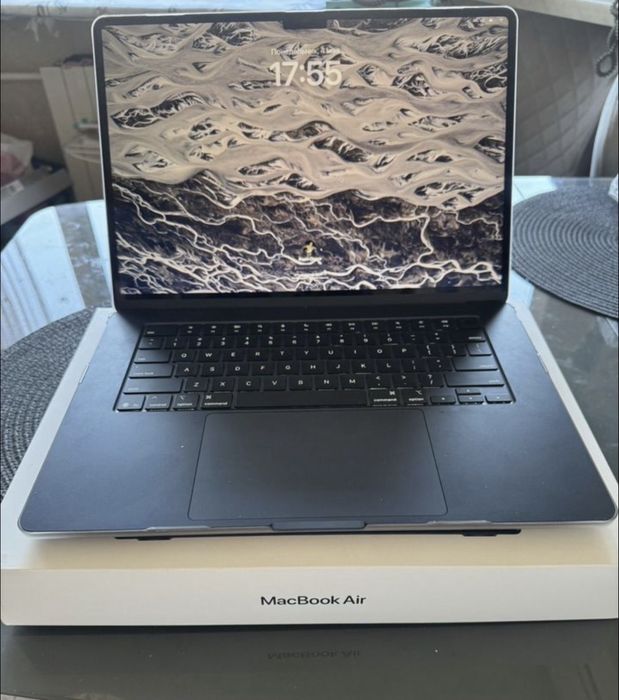 MacBook Air 15 m2 8/512