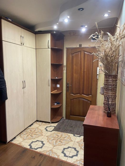 Продажа 2 комн. квартиры