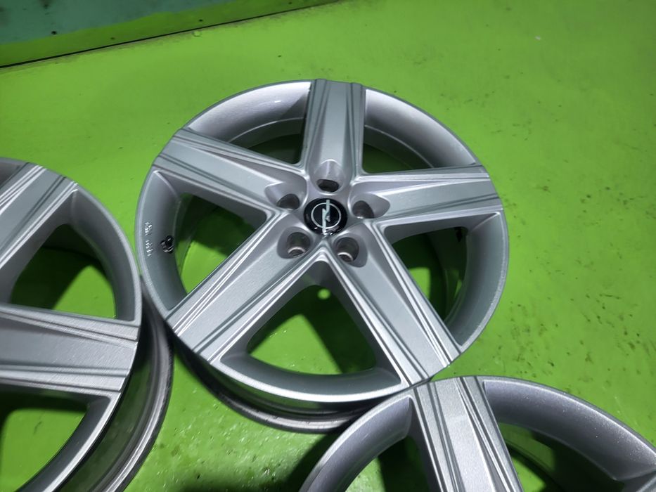 17 5x105 Opel лети джанти 5х105 опел