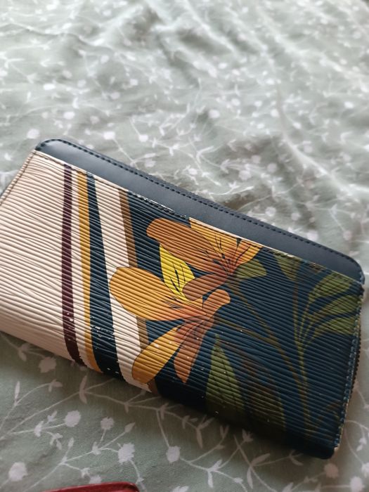 Petek, Michael Kors, Ted Baker,Loyd Baker  естествена кожа