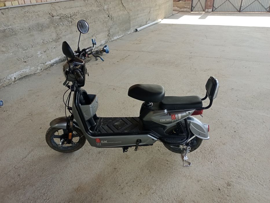 Самокат электрически