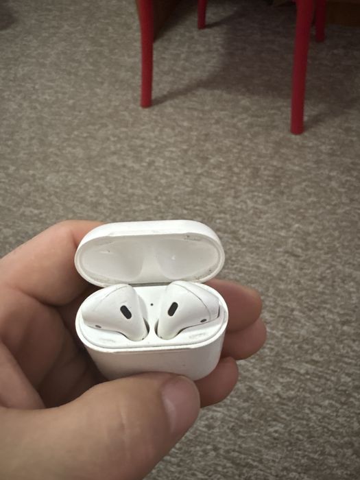ейрподы 2. airpods