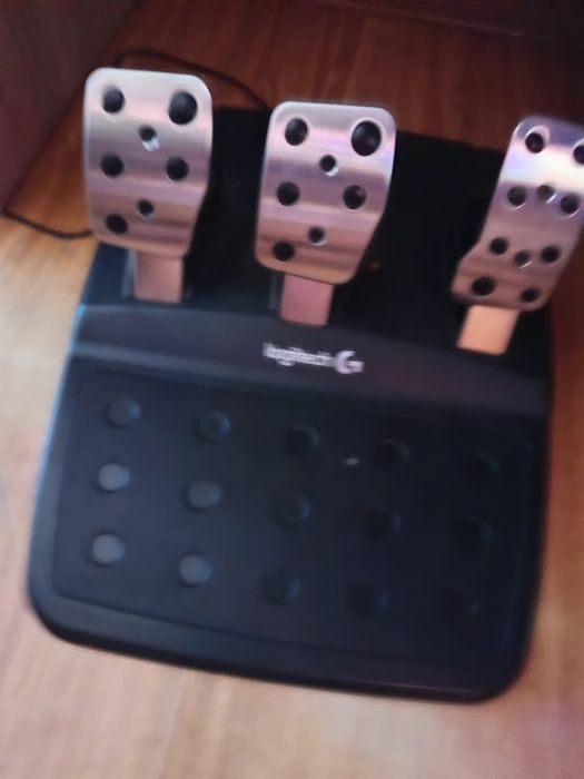 Volan Logitech g29