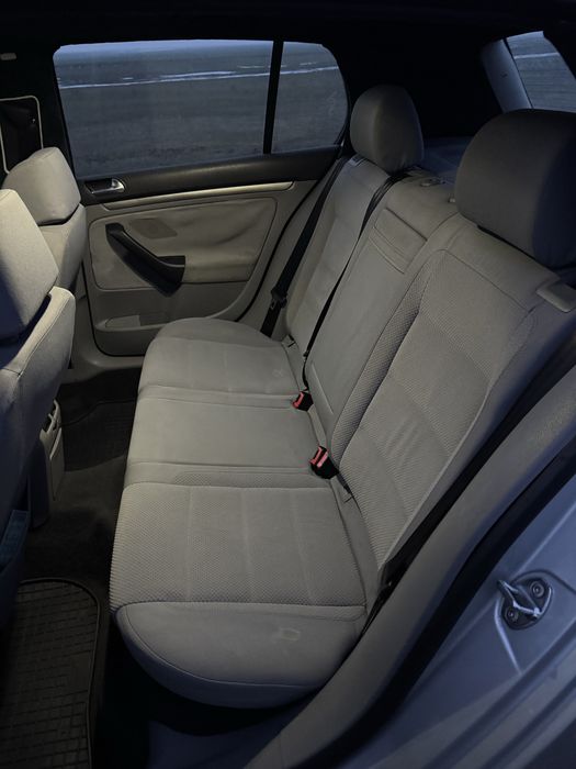 Golf 5, 1.6 benzina, an 2006