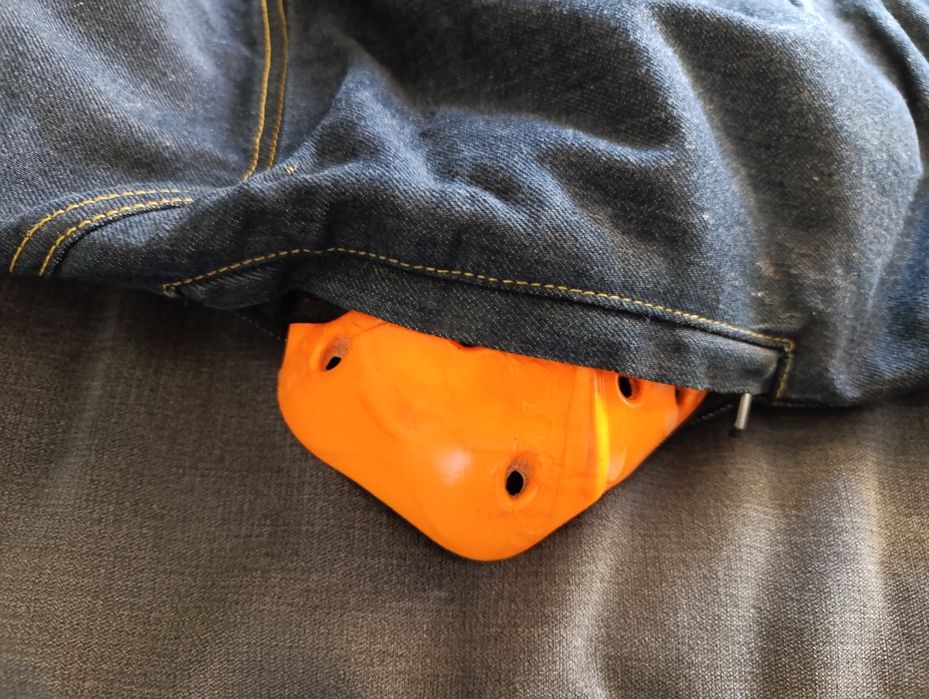 Мото дънки Icon Akromont размер 32