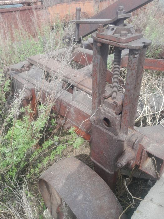 Продам трактор дт 75