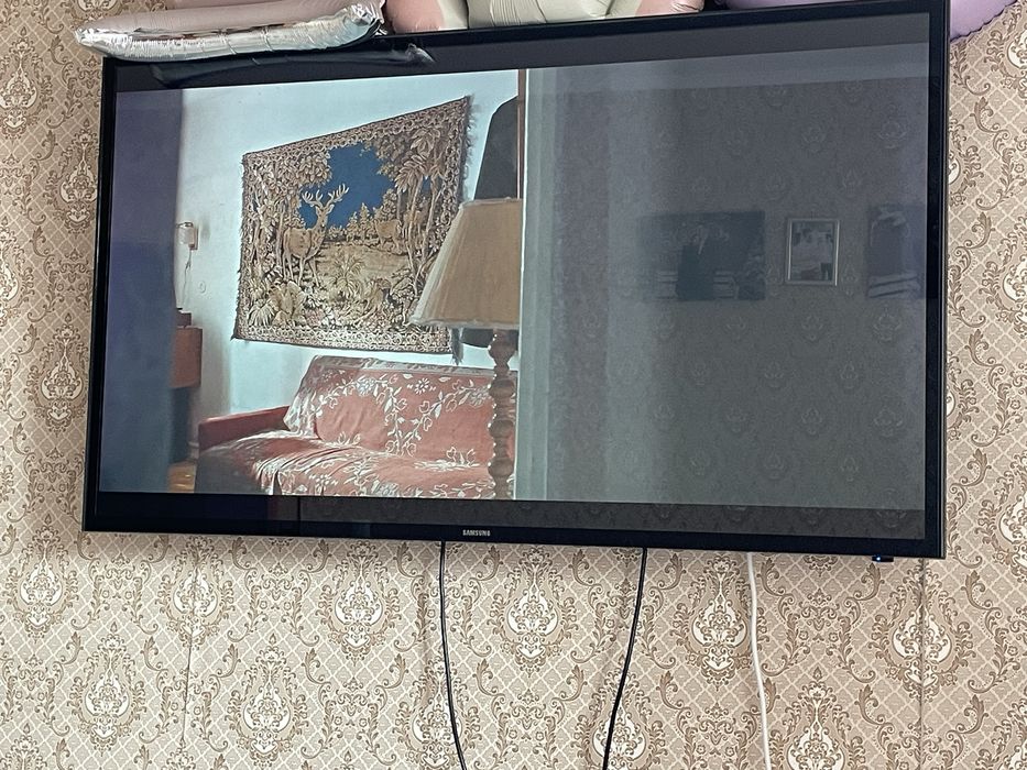 Телевизор LG 165 см