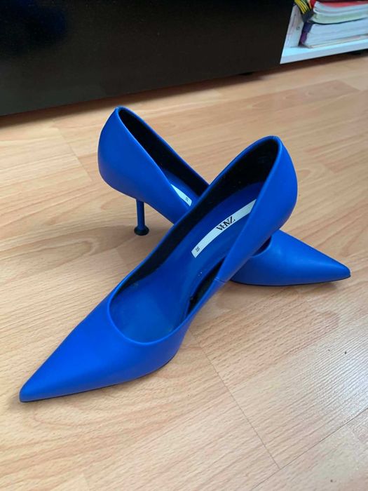 Обувки ZARA 39 номер