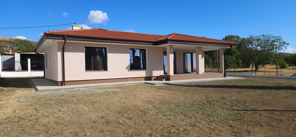 Продава се Къща в с. Дълбоки, Област Стара Загора - 148 кв.м за 1217 €/кв.м - Снимка #12