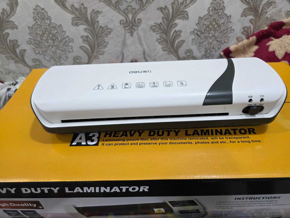 Laminat aparat sotiladi