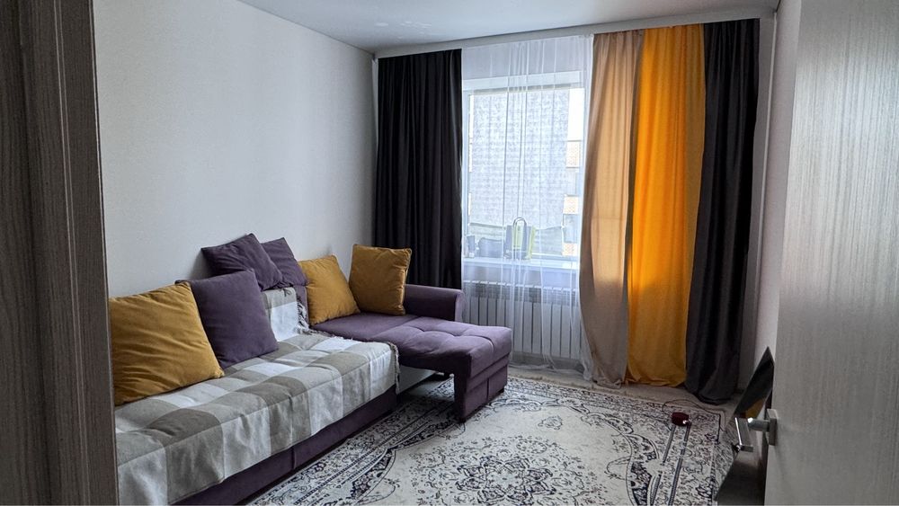 Продам ДИВАН длинный