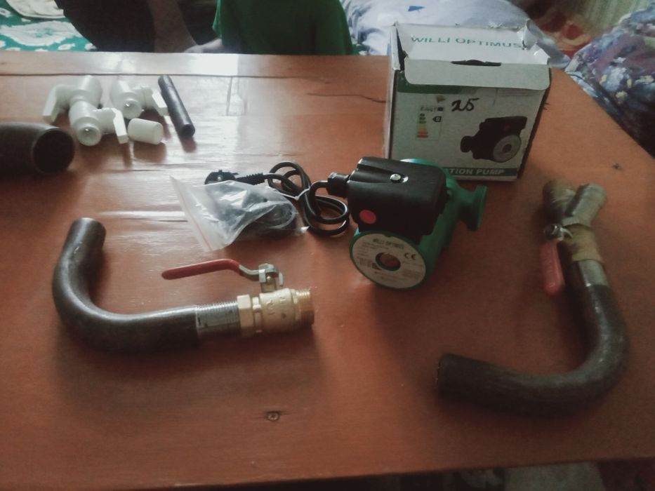 Продам Насос 25 ..