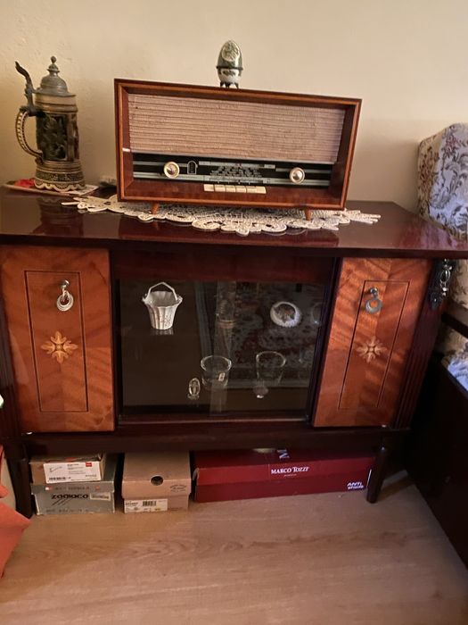 Vand masuta si servanta TV furniruite