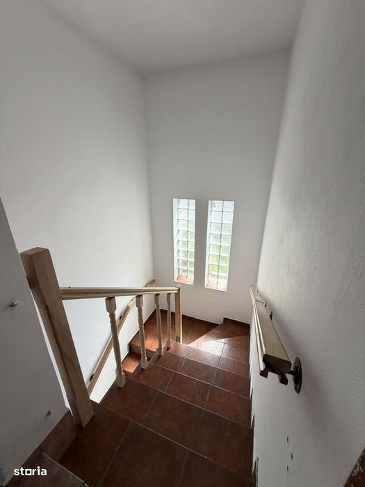 Casa individuala 6 camere, 165 mp utili, 641 mp teren - Ghiroda