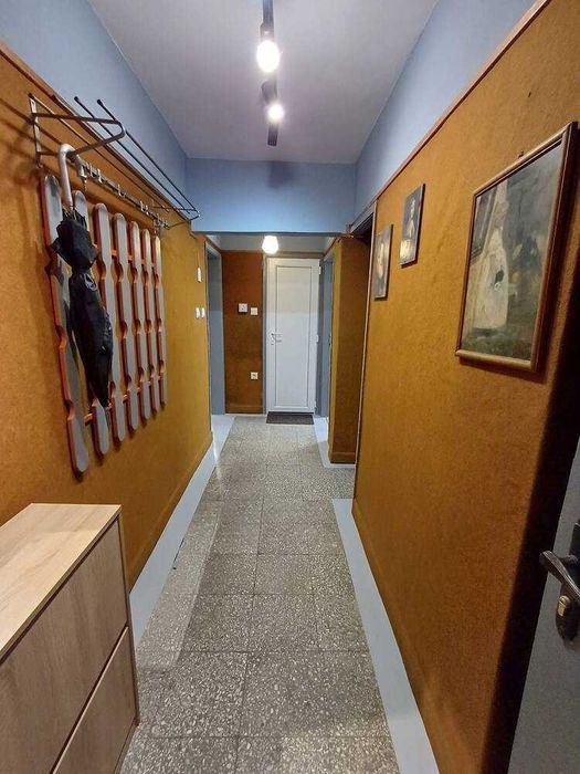 Дава се под наем Двустаен апартамент в Бургас, Славейков - 65 кв.м за 407.49 € - Снимка #5