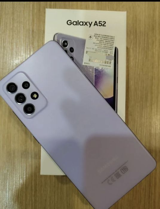 Продам Самсунг А52 ..