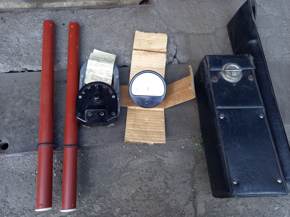 Электроизмерительные клещи