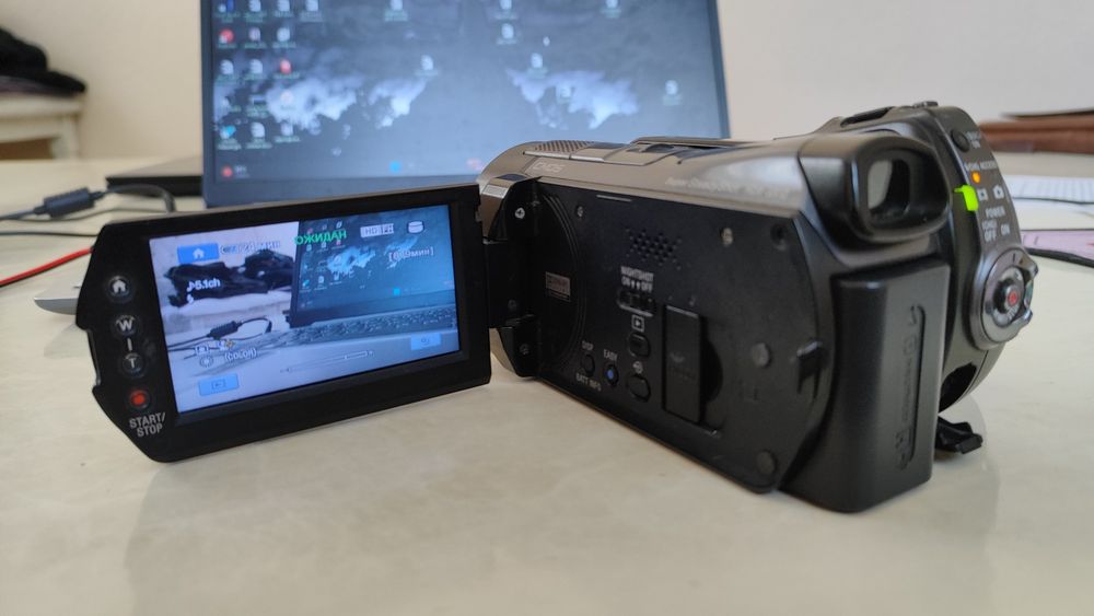 Full HD SONY SR12 Видеокамера