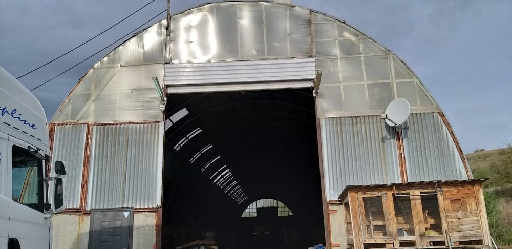 Продава се Промишлена сграда в с. Ушинци, Област Разград - 600 кв.м за 255 €/кв.м - Снимка #11