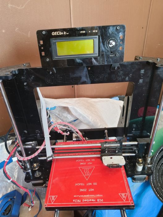 Imprimanta 3D Geetech A10