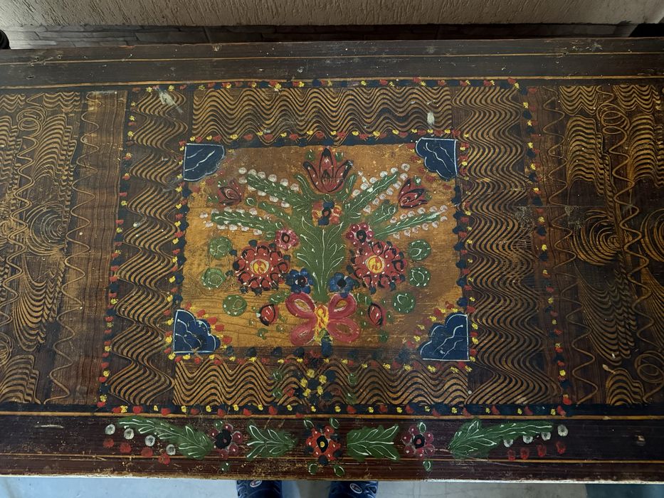 Vând ladă de zestre din 1931