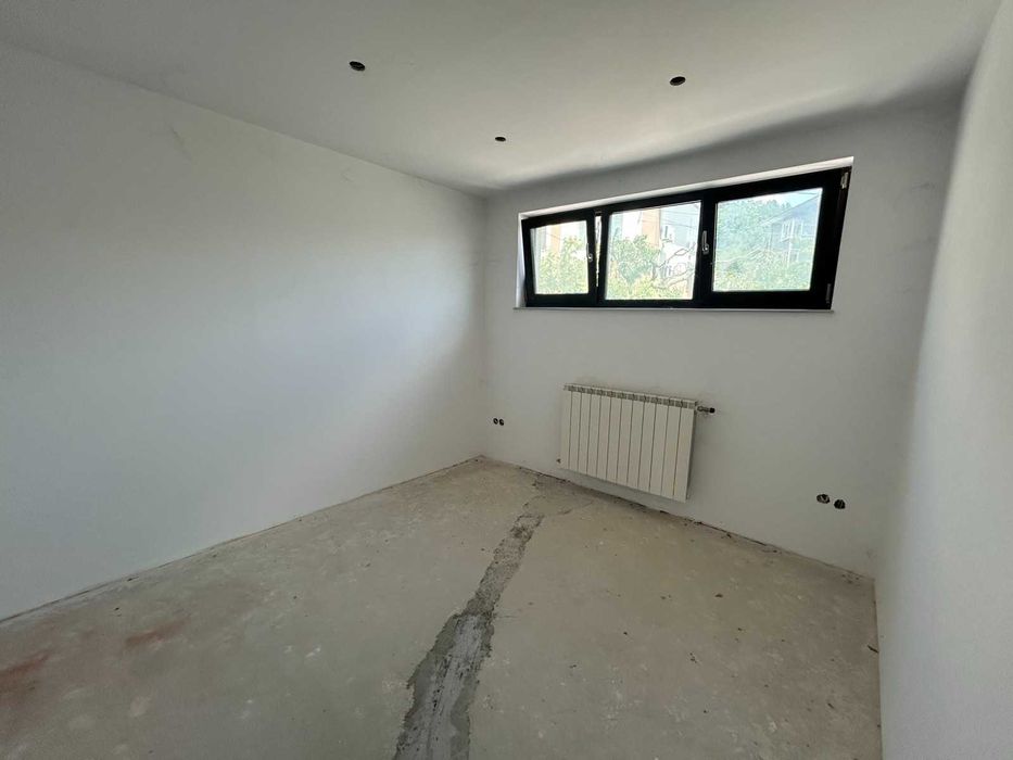 Продава се Къща в Попово - 170 кв.м за 1059 €/кв.м - Снимка #4