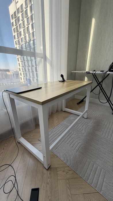 Стол для компьтера