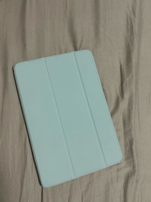 Vând tabletă Samsung Galaxy Tab S6 Lite – 64 GB, cu S Pen