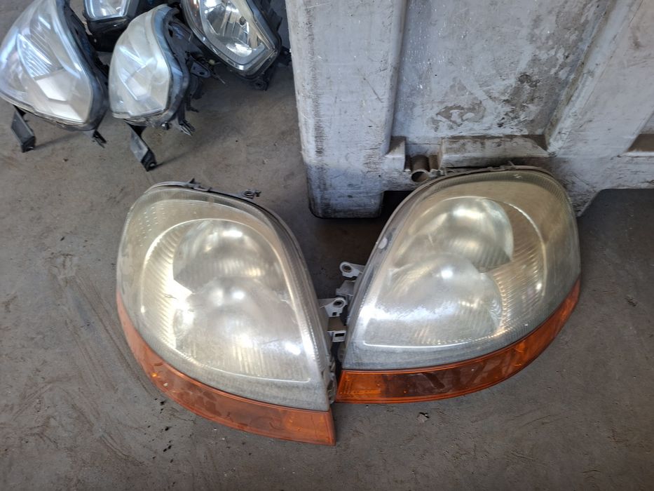 Faruri renault mascott 2004-2010