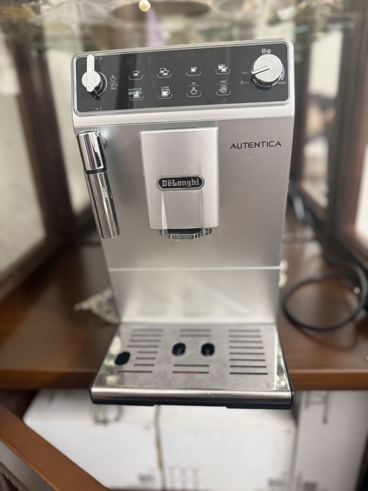 Kofemoshina delonghi