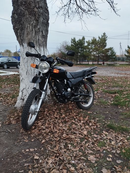 Продам мотоцикл Yaqi 200