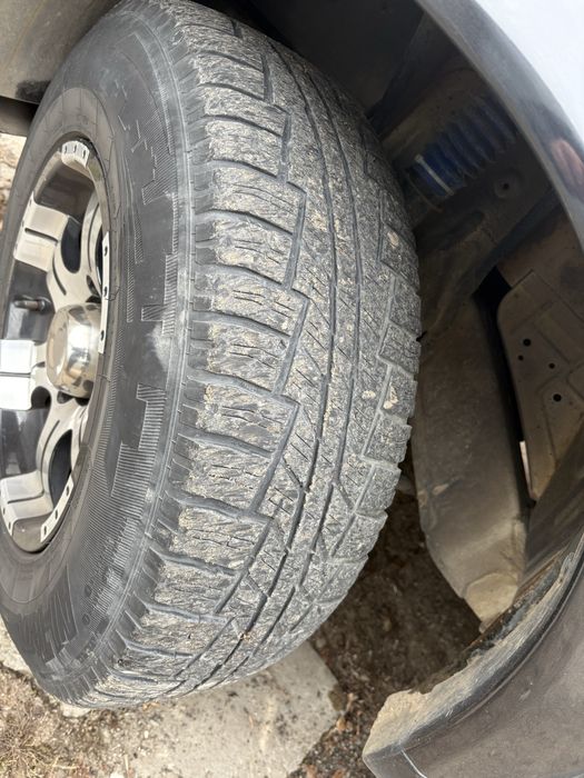 Продам резину A/T 245/70/16 Cordiant