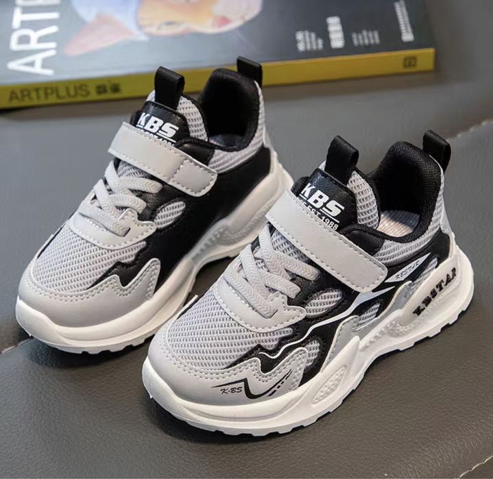 Продам кроссовки