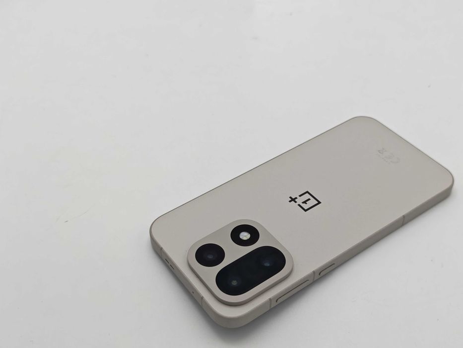 OnePlus 15 Sand Storm 16 Ram 512 Gb Memorie FullBox