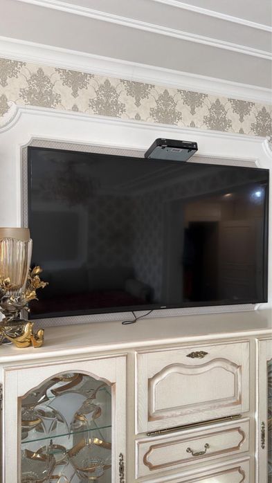 Телевизор Samsung 4k Smart TV