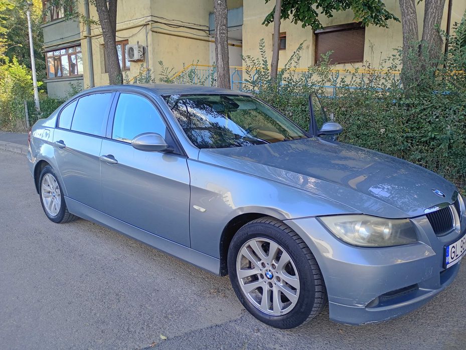 Vând BMW E90. An 2007