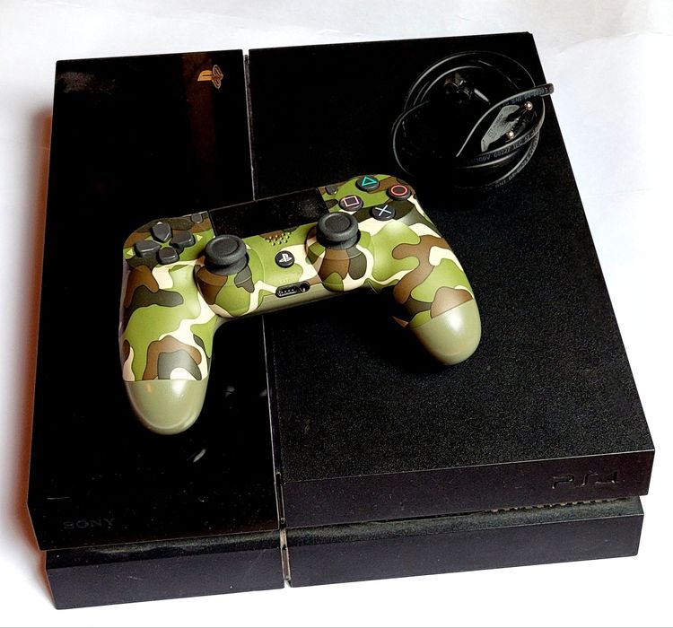 PS 4 impecabil cu FIFA 2025 preistalat