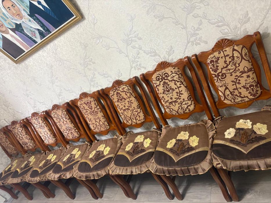 Продам стулья в хорошем состоянии