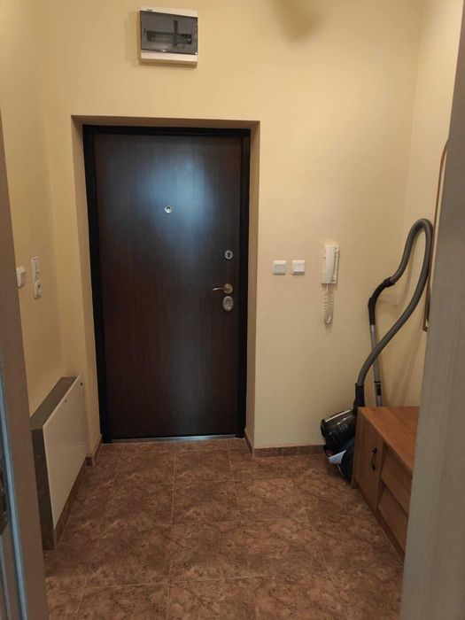 Дава се под наем Едностаен апартамент в София, Младост 4 - 40 кв.м за 400 € - Снимка #2