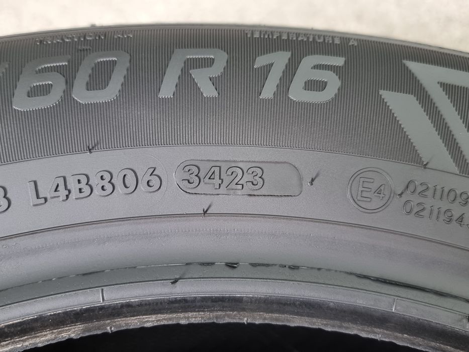 "Dot 23" 195/60/16 Vredestein 2Броя: 90€ 6.7мм