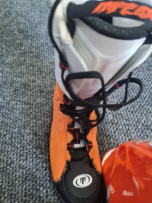 Ckи обувки Тecnika