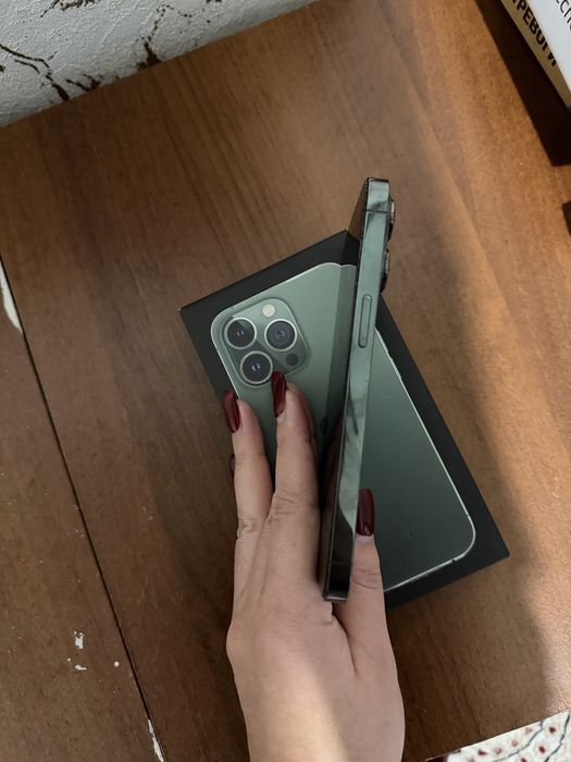 Продам айфон 13про 256