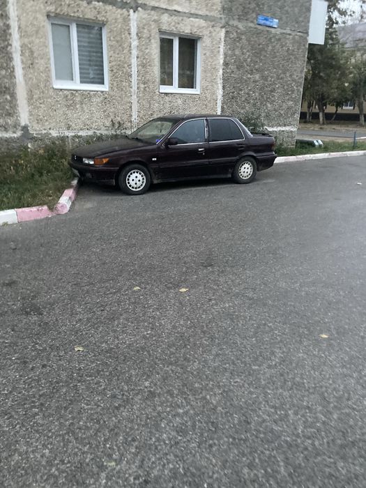 Митсубиси лансер 6