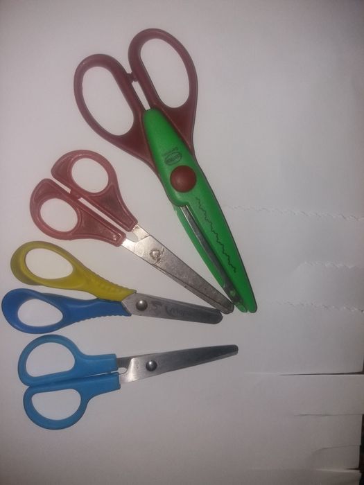 Школьные преднодлежности